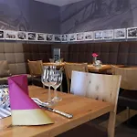 Hotel & Restaurant Huellen