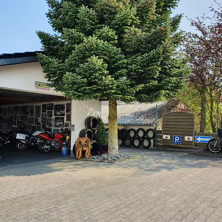 Hotel & Restaurant Huellen Barweiler