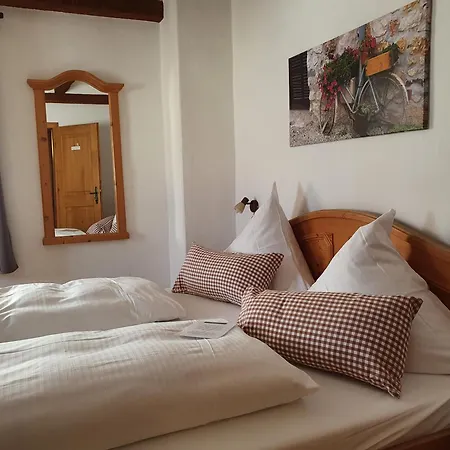 Hotel & Restaurant Huellen Barweiler