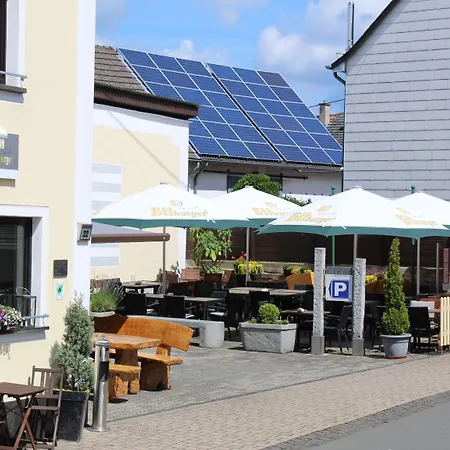 & Restaurant Huellen