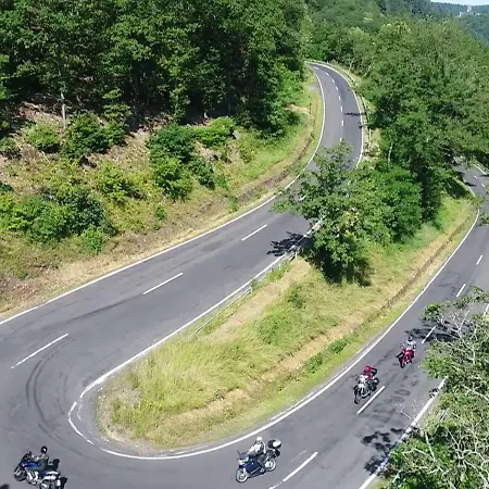 & Restaurant Huellen בארוויילר