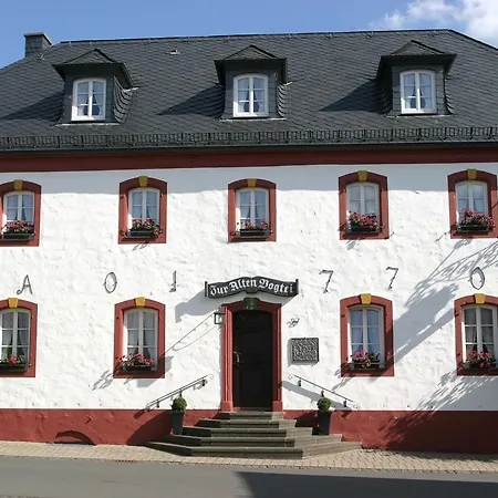 & Restaurant Hullen Barweiler