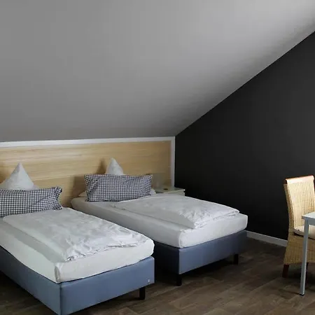 מלון & Restaurant Huellen 3*