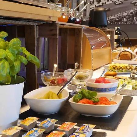 Ξενοδοχείο & Restaurant Huellen Barweiler