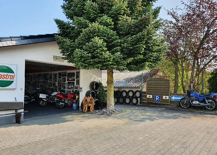 Hotel & Restaurant Huellen Barweiler