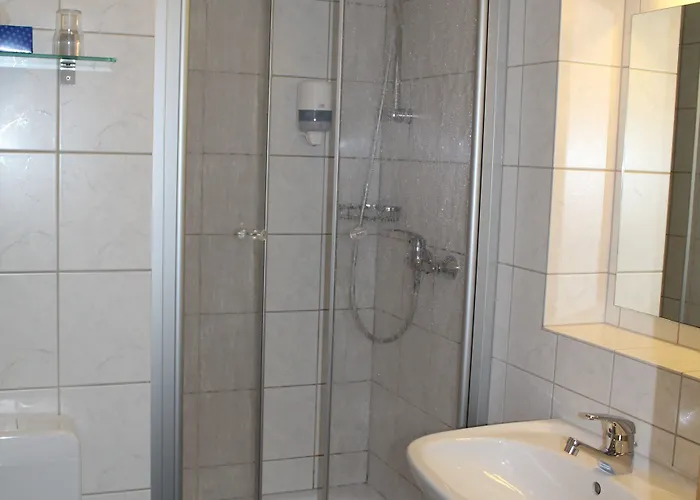 & Restaurant Huellen Hotel