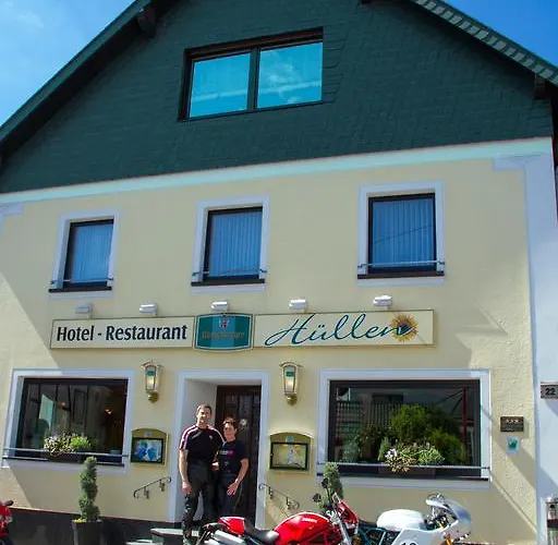 & Restaurant Huellen 3*