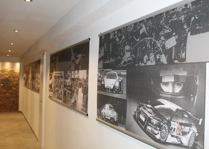 & Restaurant Huellen Hotel 3*