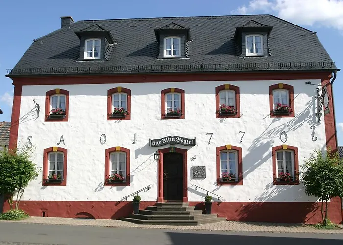 & Restaurant Huellen Barweiler