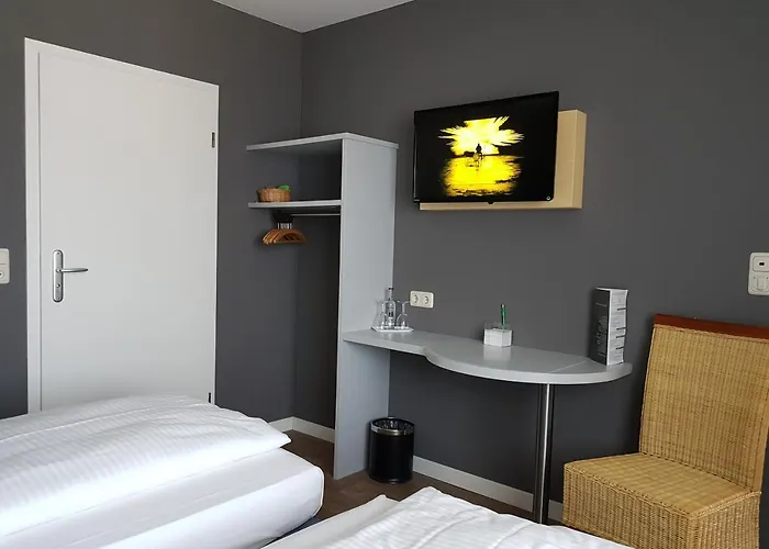 & Restaurant Huellen Hotel Barweiler